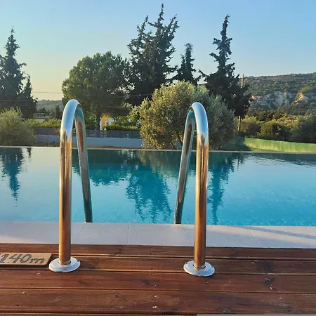 Casa Peveragno Near Butterflies וילה