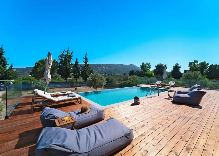 Casa Peveragno Near Butterflies Villa *
