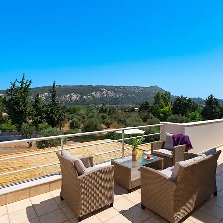 Villa Casa Peveragno Near Butterflies